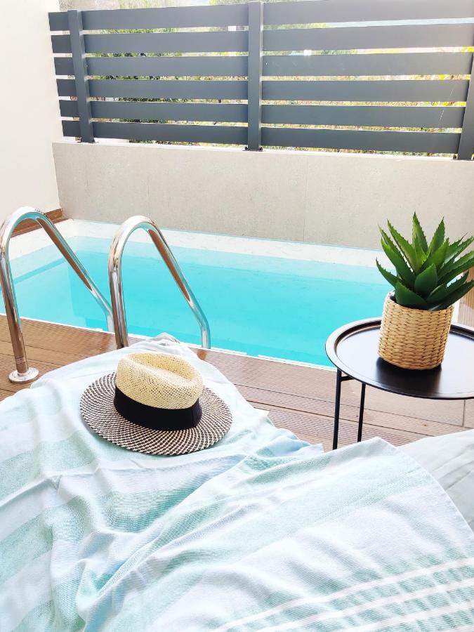 Aelia Seaside Luxury Suites 内亚卡瓦里 外观 照片