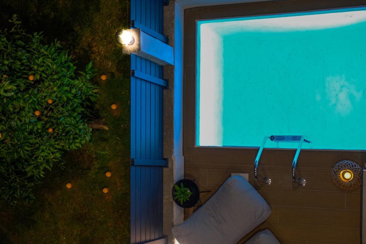 Aelia Seaside Luxury Suites 内亚卡瓦里 外观 照片